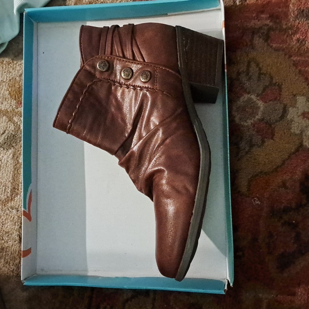 Baretraps Bethany Bootie whiskey color